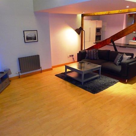 Luxurious City Centre Penthouse Ньюкасл-апон-Тайн Экстерьер фото